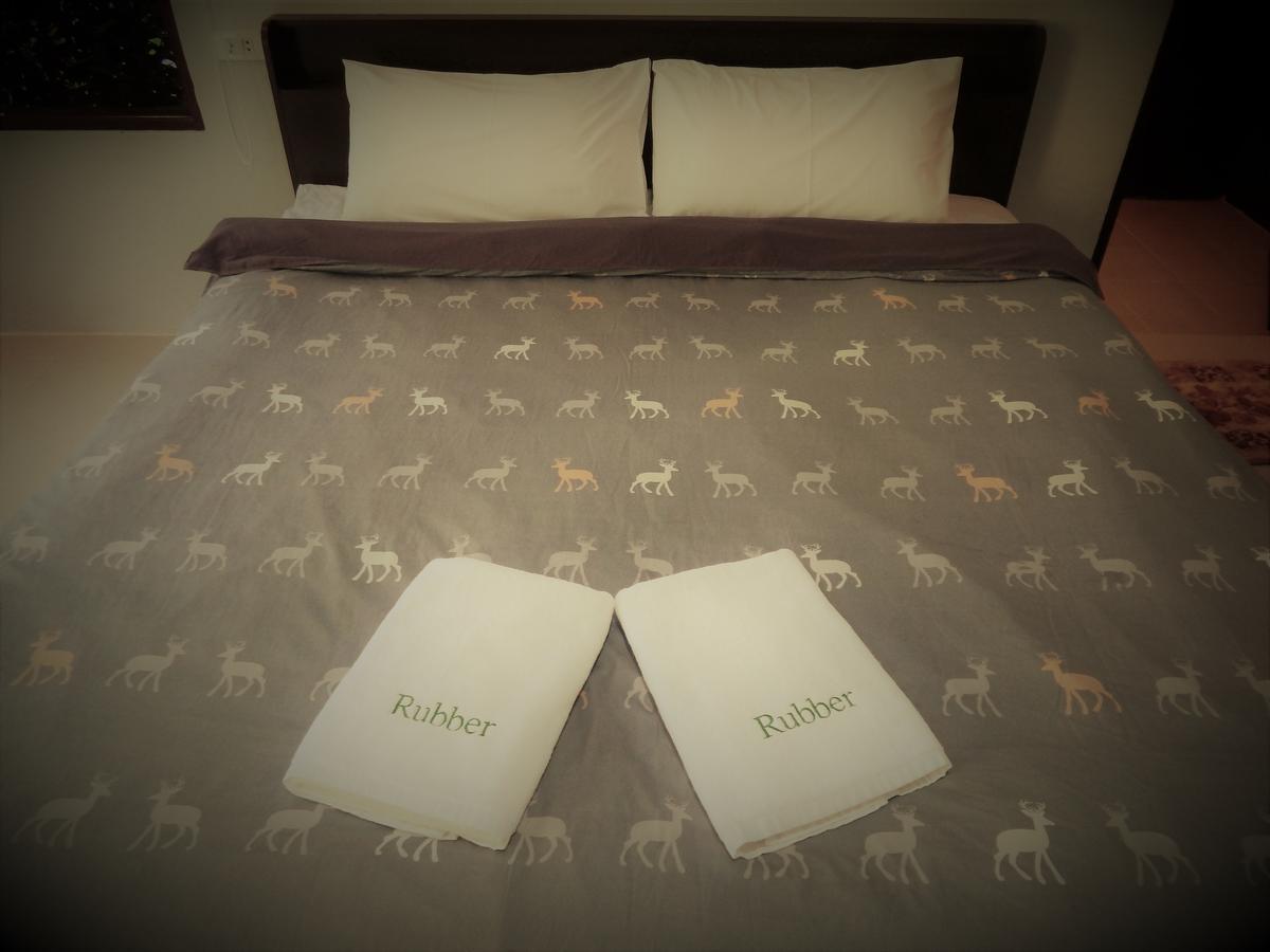 Rubber Tree Resort 란타섬 외부 사진